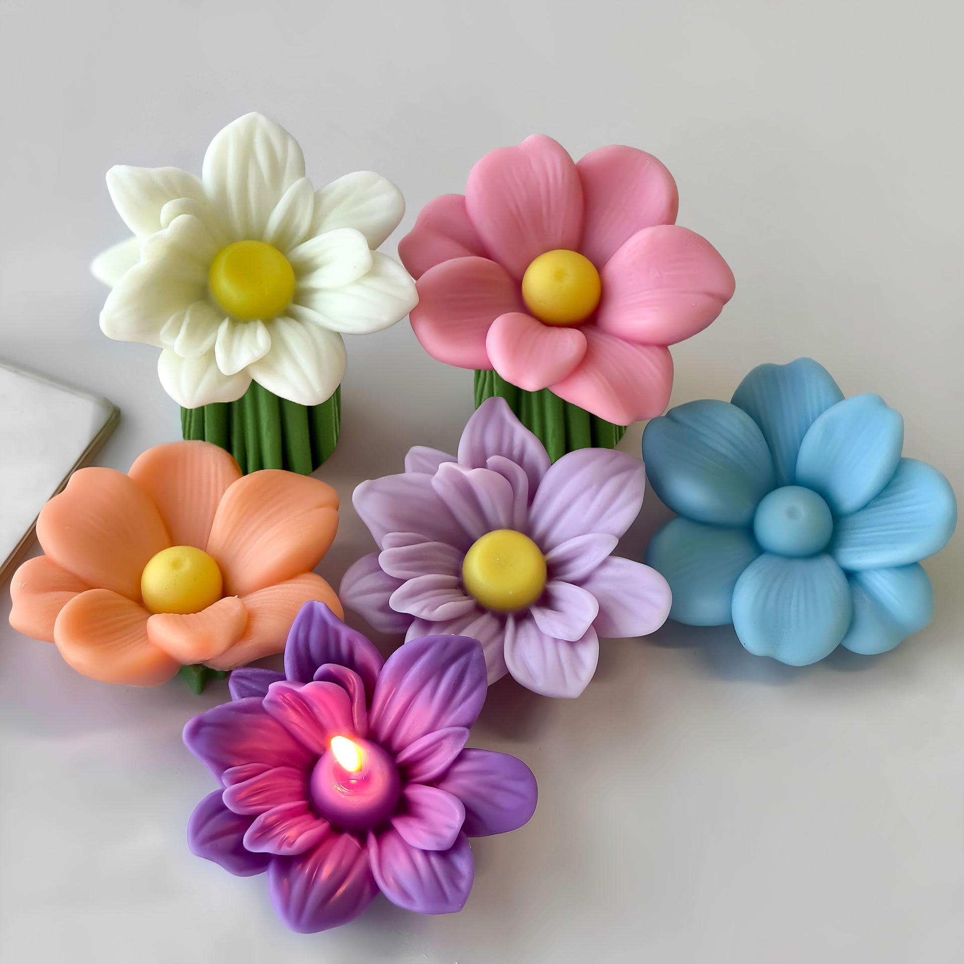 Soap Making Essentials - DIY bloemen aroma kaars siliconen mal