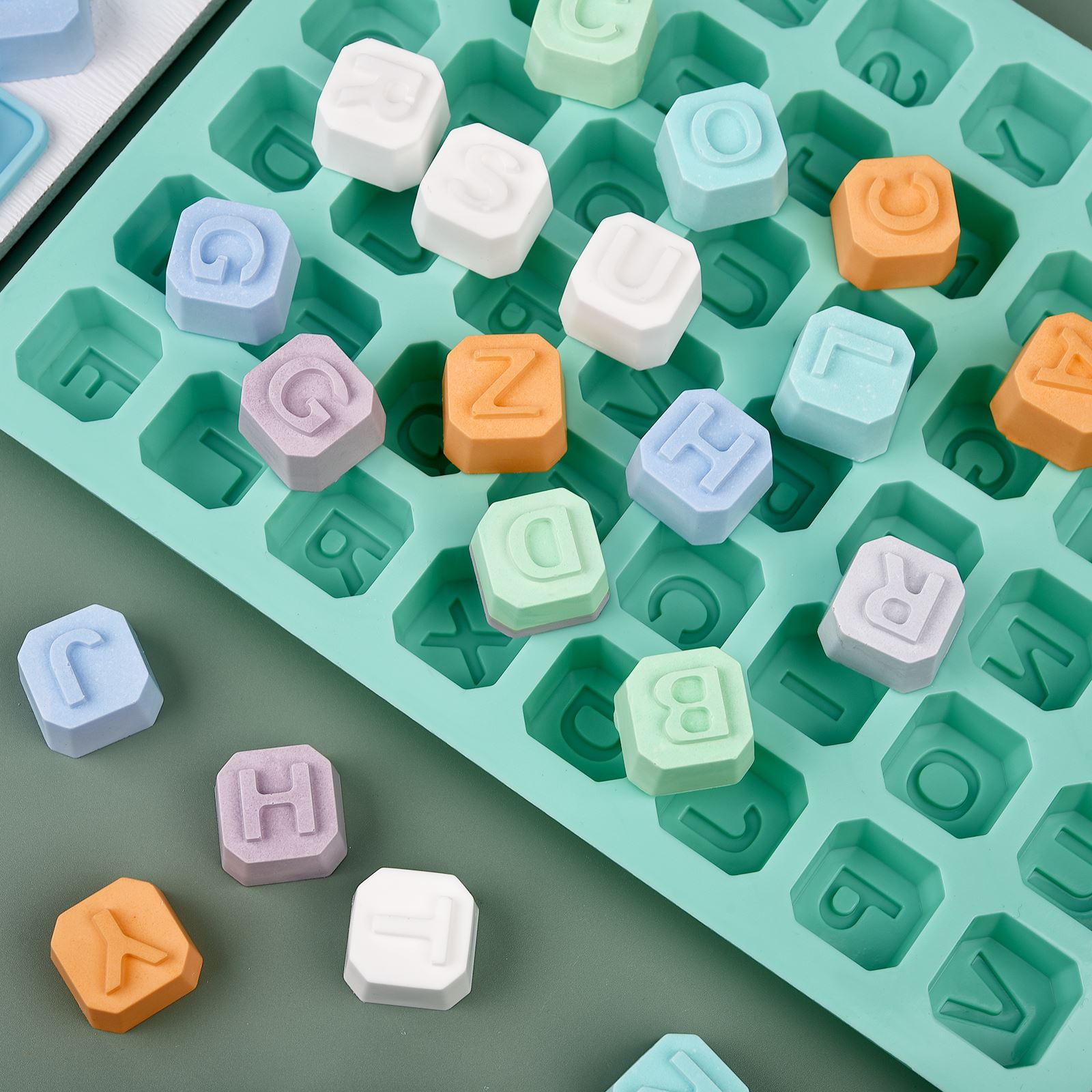 48-letters Enghish alfabet let - Soap Making Dish recensie en prijs