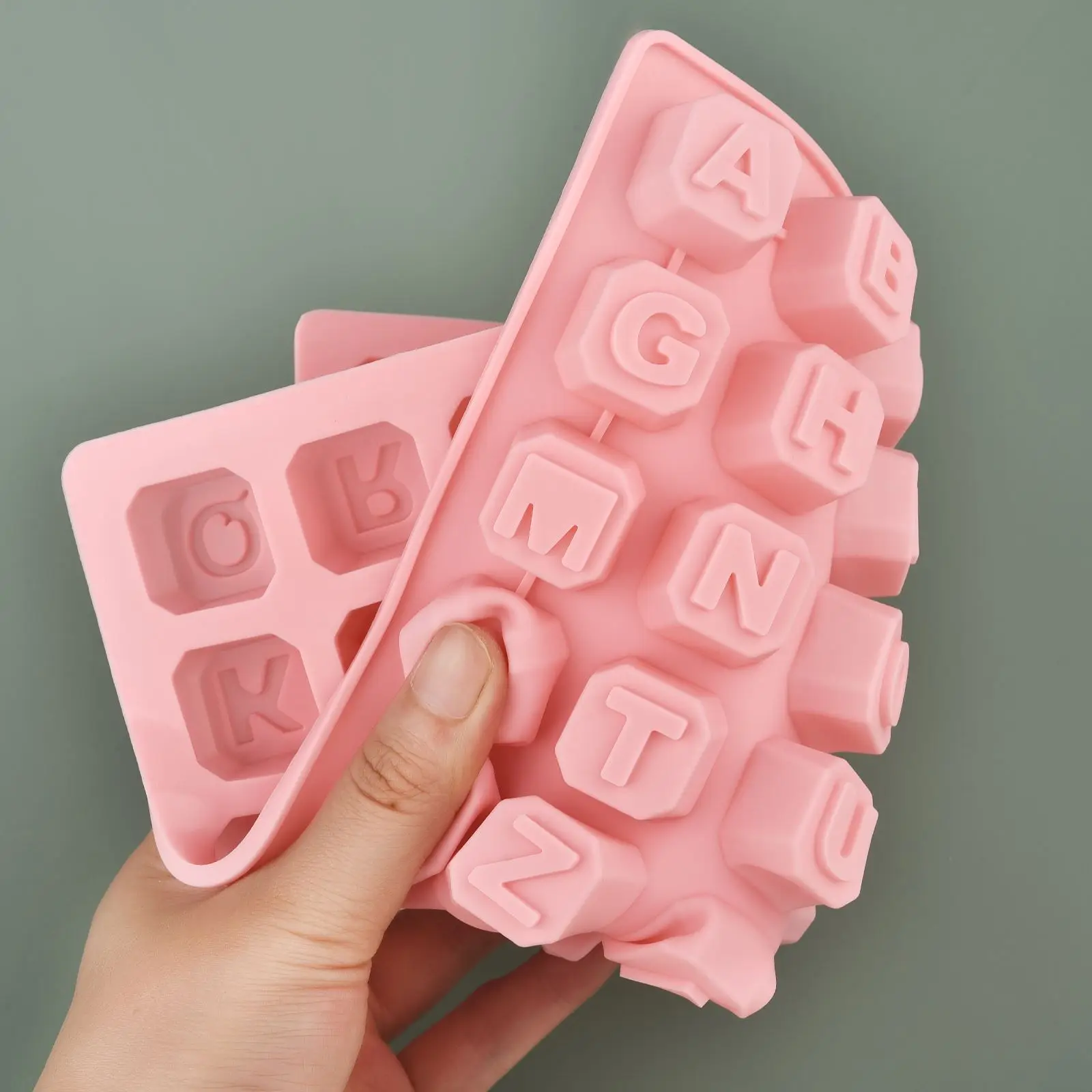 48-letters Enghish alfabet let - Soap Making Dish recensie en prijs