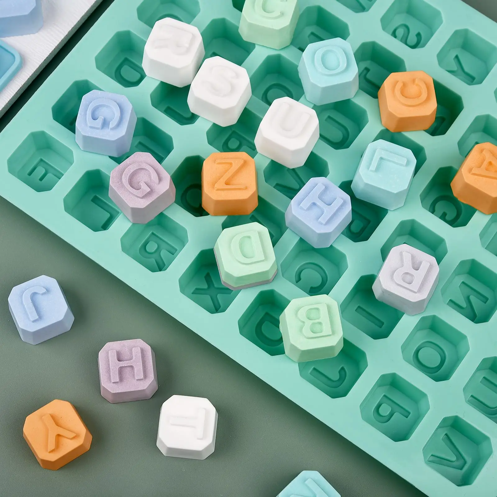 48-letters Enghish alfabet let - Soap Making Dish recensie en prijs